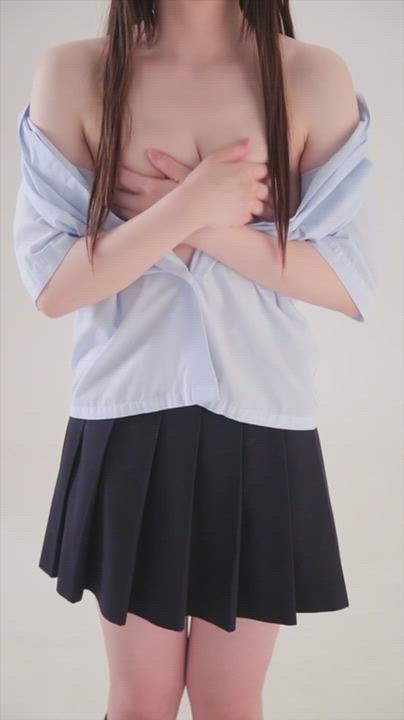 七海ねね