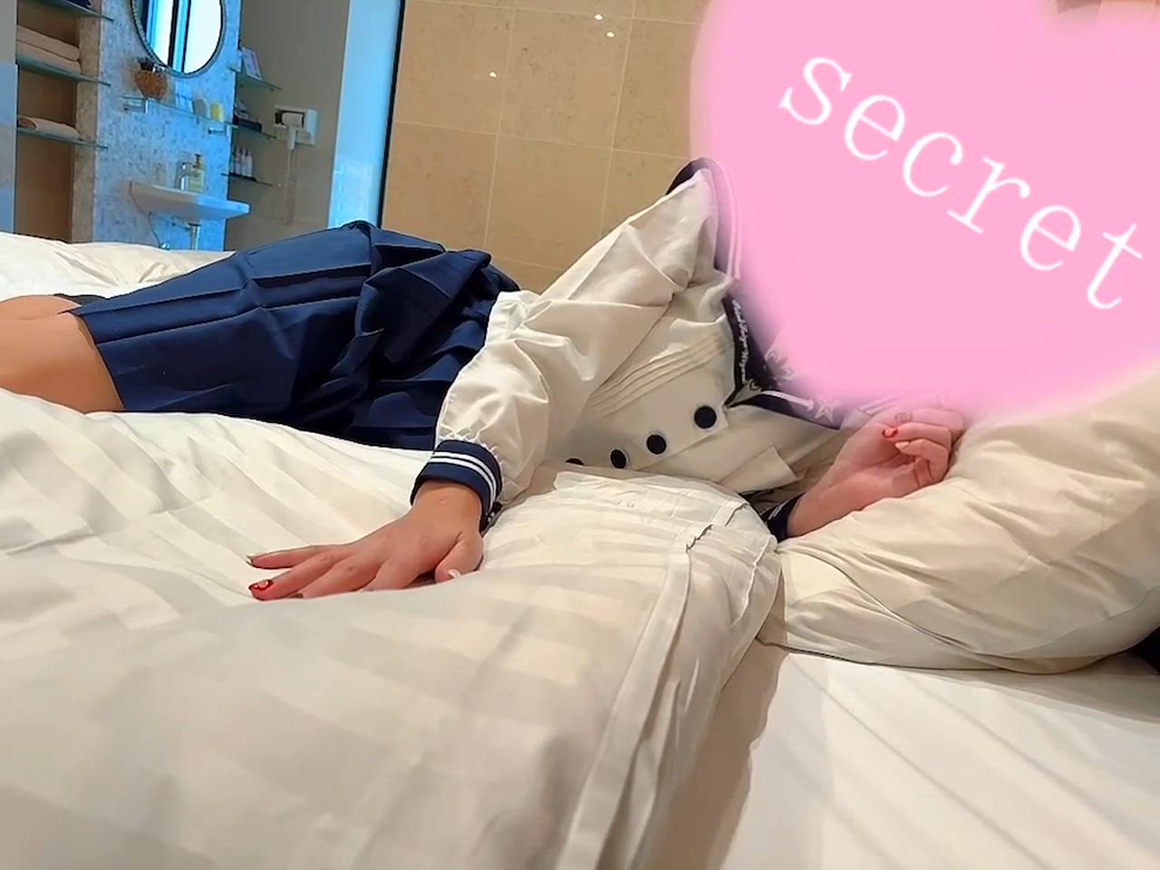 綾波 しおり