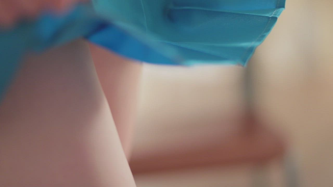 なる【乃木坂アイドル美少女】