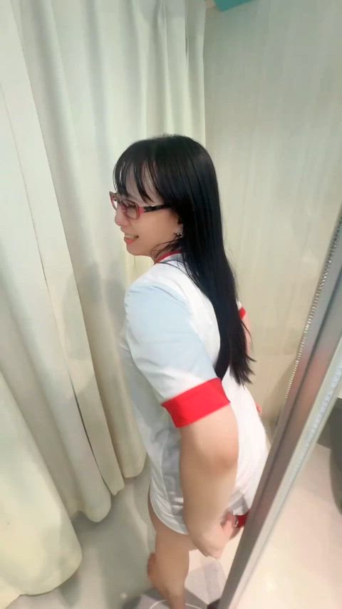 ゆりあ