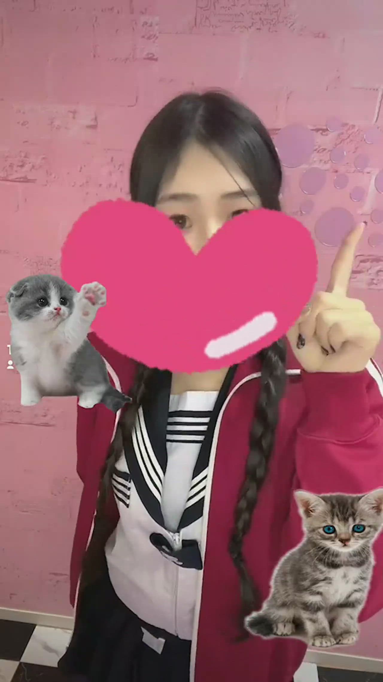 清楚系スタイルばつぐん女子♡